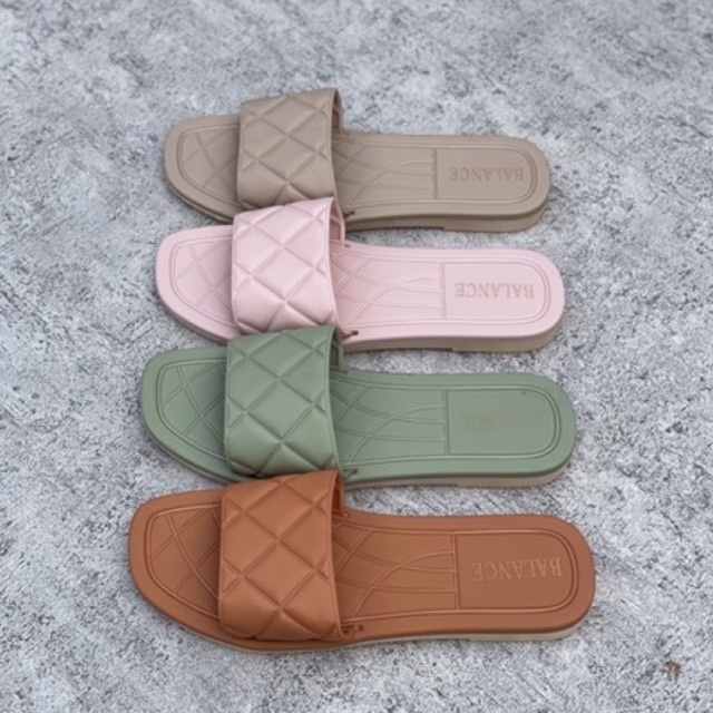 BLC Sandal Anyam Embos 1176