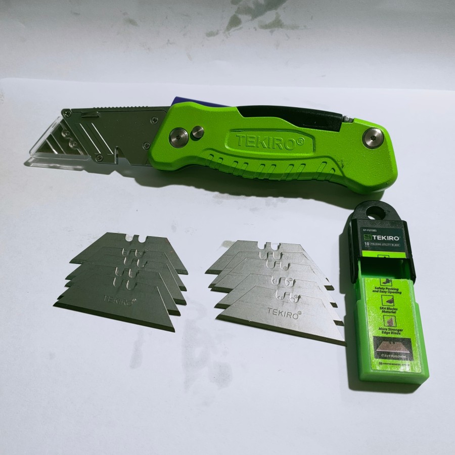 

Folding Utility Knife + Refill - Cutter Multifungsi Pertukangan set TEKIRO