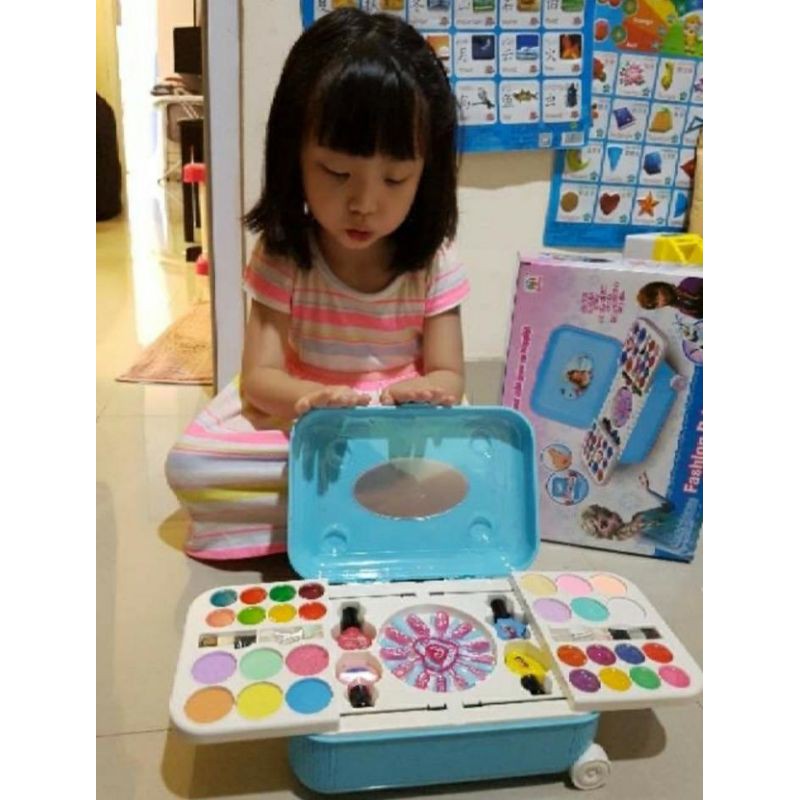 Mainan alat make up koper rias anak MAINAN ANAK PEREMPUAN & NAIL ART SET / MAINAN DANDAN-1