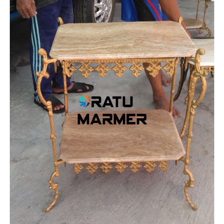 Meja TV Onix Cat Besi Warna Emas Tulungagung