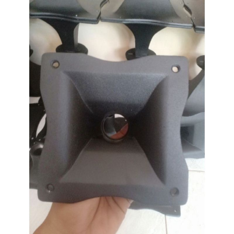 CORONG/HORN TWETER UKURAN 15X15 MODEL RCF