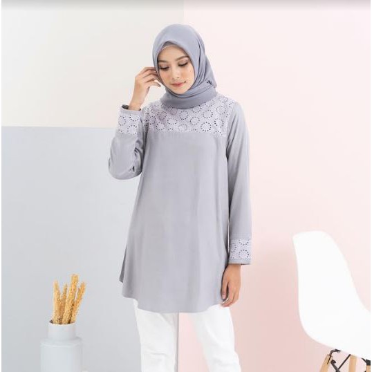 Vira Blouse