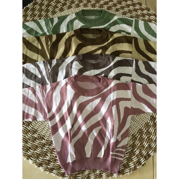 ZEBRA CROP BLOUSE PREMIUM