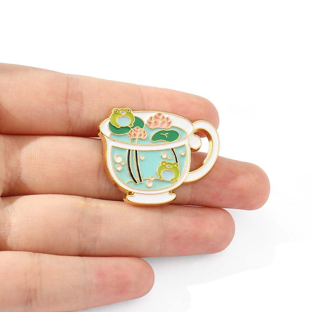 Lanfy Kodok Bros Hadiah Untuk Wanita Pria Fashion Perhiasan Aksesoris Daun Lotus Cangkir Travel Commemorative Lapel Pin Enamel Pin