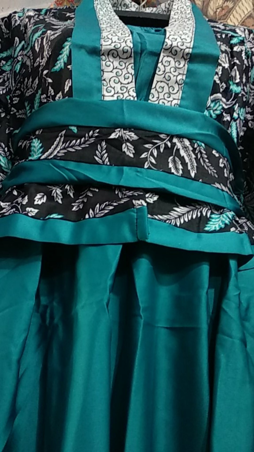 Sarimbit Gamis Couple Longdress Pesta Couple 064 Maura Couple - Sania Ruffle Batik Couple Ori Ndoro