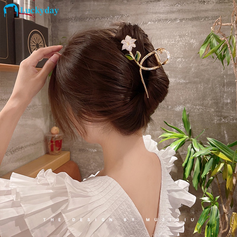 YEEZII Flower Leaf Metal Claw Hair Clip Elegant Cross Hair Accessories for Women Hairpin