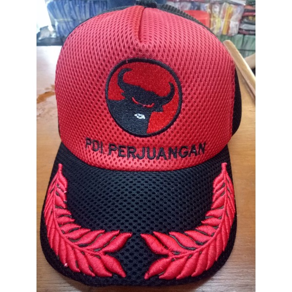 topi PDI PERJUANGAN