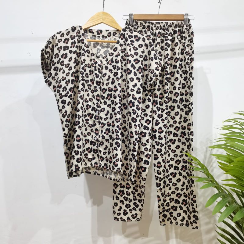 PIYAMA KANCING HITS PIYAMA KANCING BUSUI | PIYAMA RAYON | HOMEWEAR-NK 23