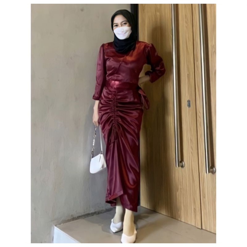 SET DRESS ARABELLA SATIN PREMIUM