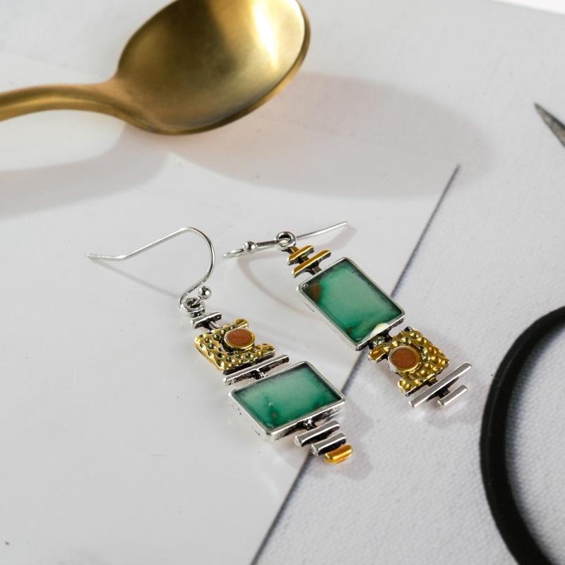 Anting permata fashion wanita / aksesoris perhiasan