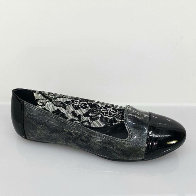 Charles & Keith Flat shoes lace black original sale