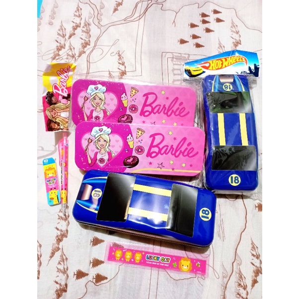 

TEMPAT PENSIL KARAKTER ANAK BARBIE & HOT WHEELS