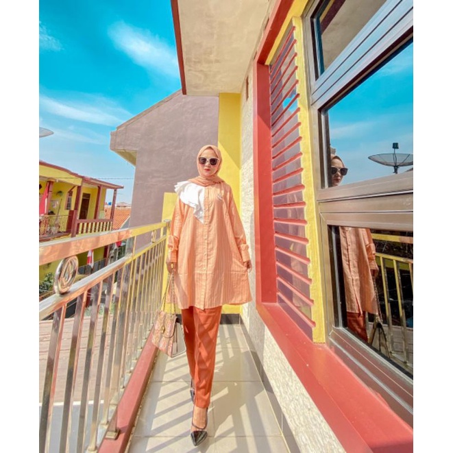 One set Tunik Syakila