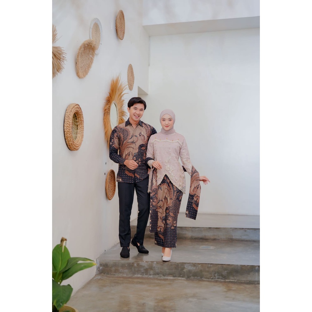 SET BATIK COUPLE KALUNA CREAM (KEMEJA, ROK SPAN SLENDANG, DAN TUNIK KALUNA)