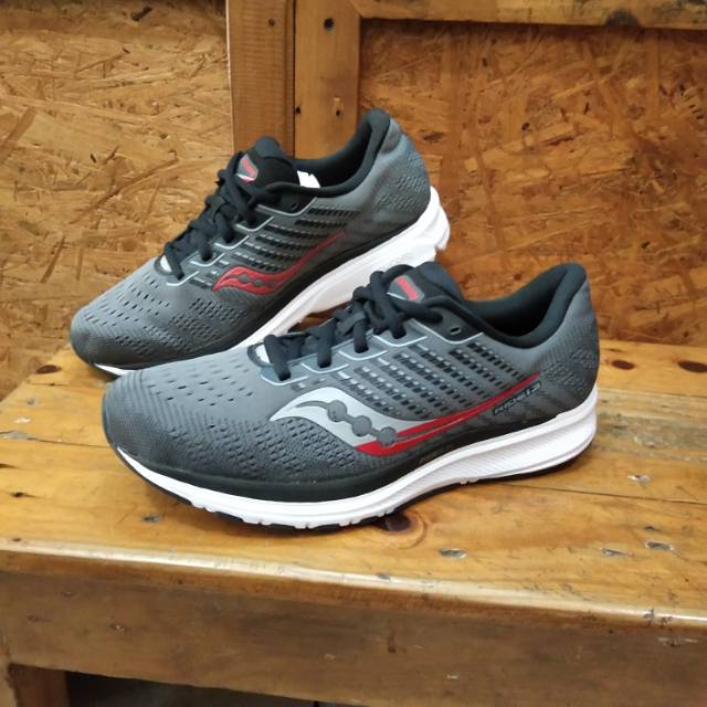 Sepatu saucony ride 13 pwrrun original