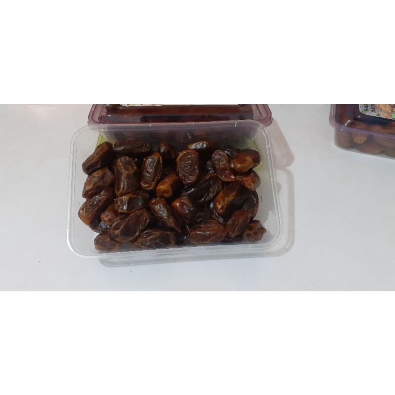 

KURMA PACKING KECIL