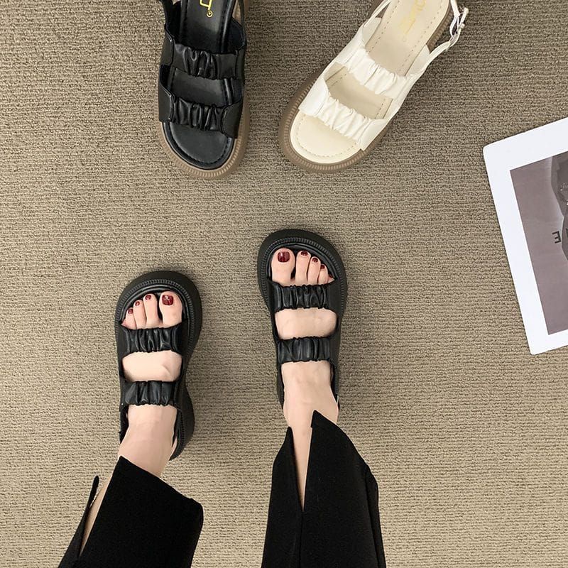 [COZY] Gisella Sandal Wedges Tali Korea Fashion Wanita Import