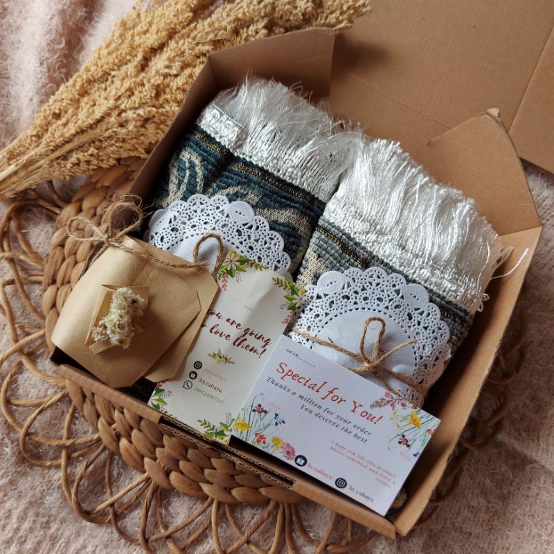 

Hampers nikahan | kado nikah | wedding gift