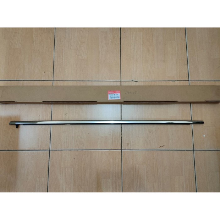 Karet Kaca / Pelipit Kaca Pintu Belakang ACCORD 2004-2007 Original