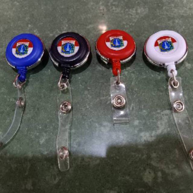 

Yoyo Putar Yoyo List Gantungan Yoyo Name Tag Id Card Biru ORIGINAL Logo DKI Jaya Raya