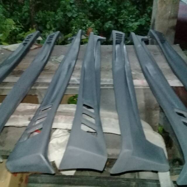 Bodykit samping calya sigra