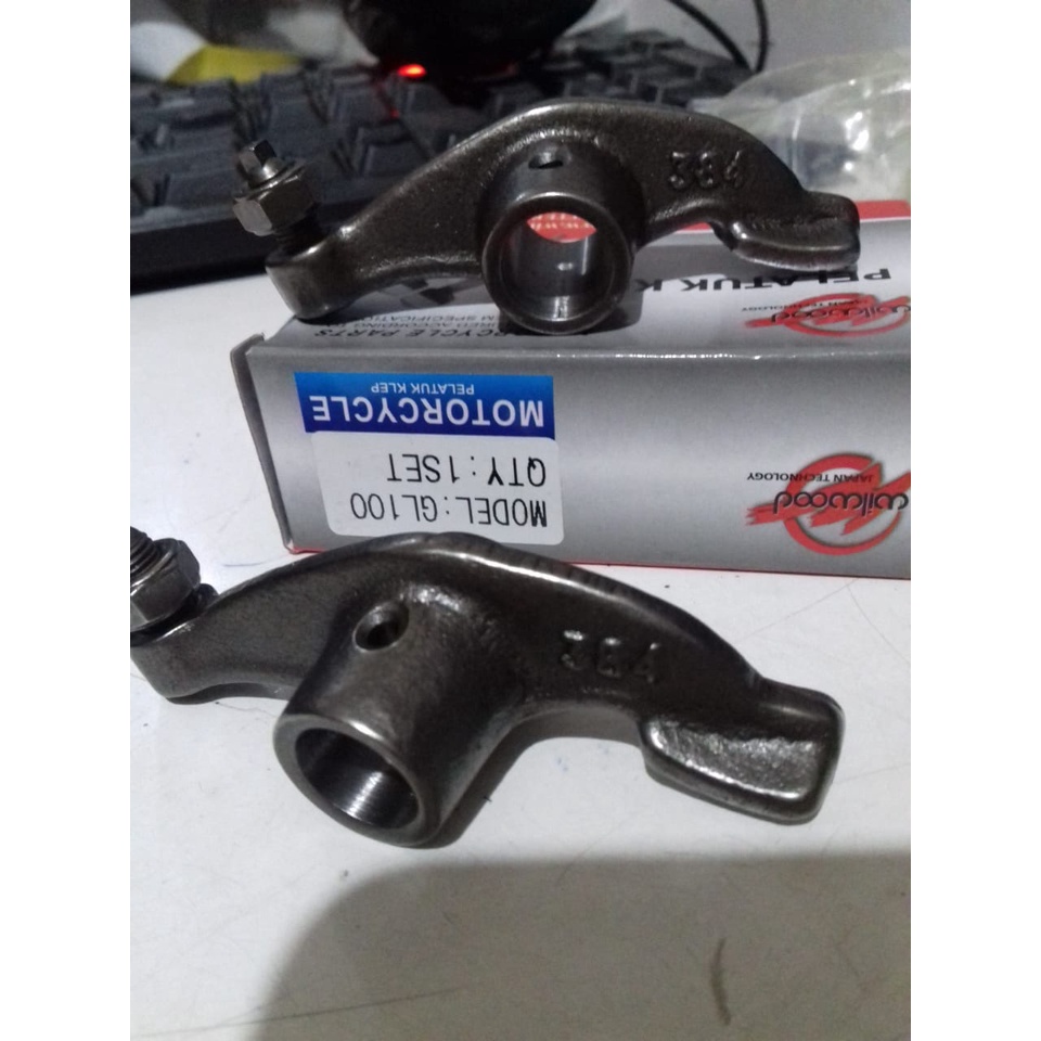 PLATUK ROCKER ARM PIANO ROLLER KLEP GL100 GL 100 384 WILWOOD