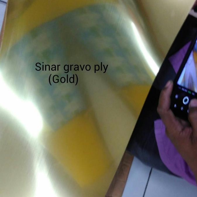 

gravoply ..merk cina ukuran 60x120 tebal 1.5ml