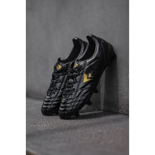 Sepatu Bola Sevspo NL Garuda Fg Black-Hitam/Gold