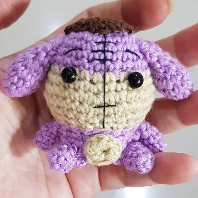 Gantungan kunci Boneka rajut eeyore
