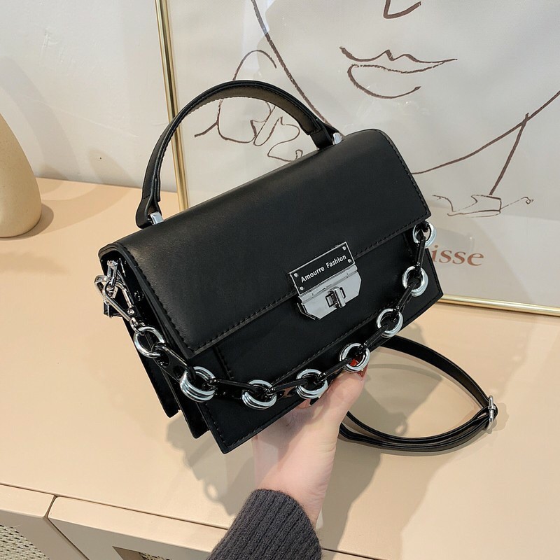 TAS SELEMPANG AMOURRE FASHION BLACK