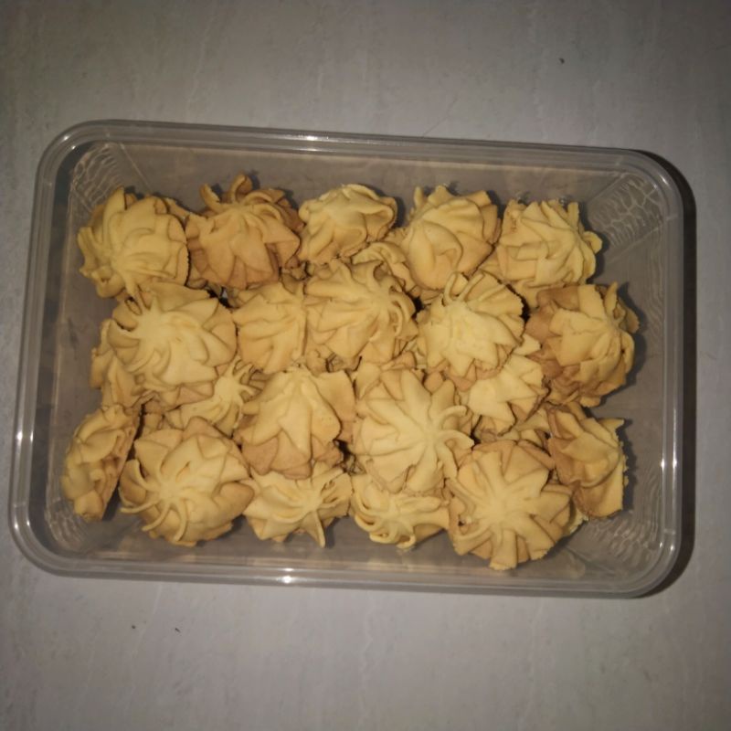 

Kue kering susu