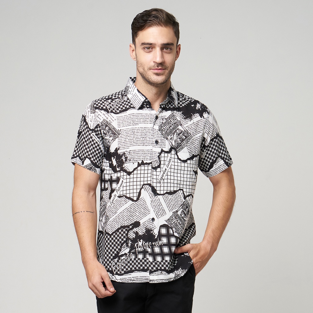 RGB Clothing Company Kemeja Pria Motif Koran Hitam dan Putih RHMP1108216