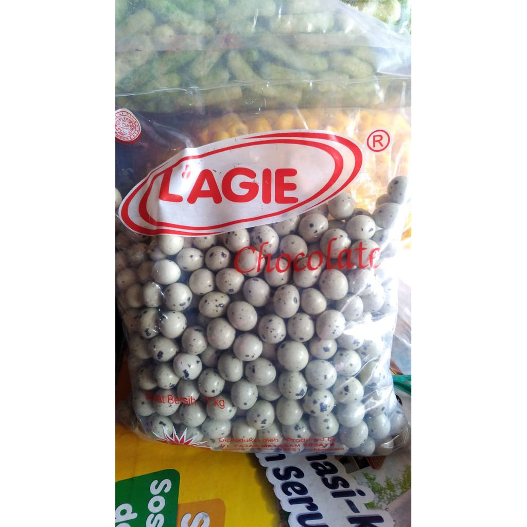 

Coklat Lagie Planet Model Telur Puyuh Isi Kacang 1kg