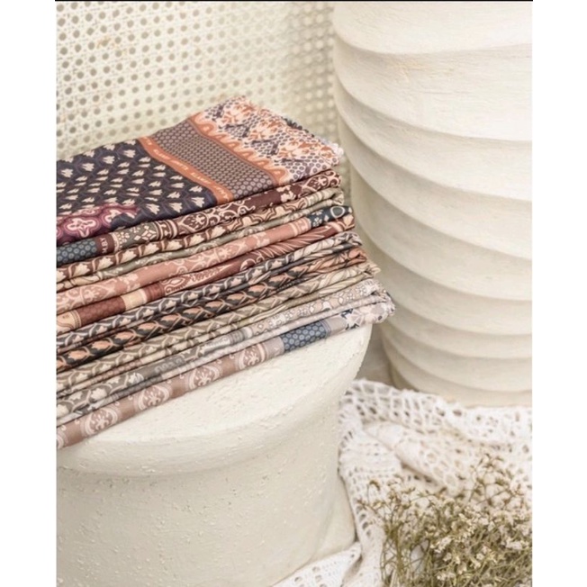 new dan preloved wearing klamby scarf wk julang pl