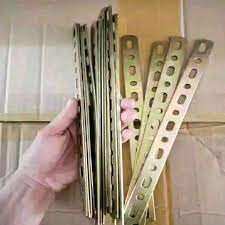 Bracket Breket Plat Panjang Besi Plat Bolong Universal isi 10 batang Bracket plat bolong breket