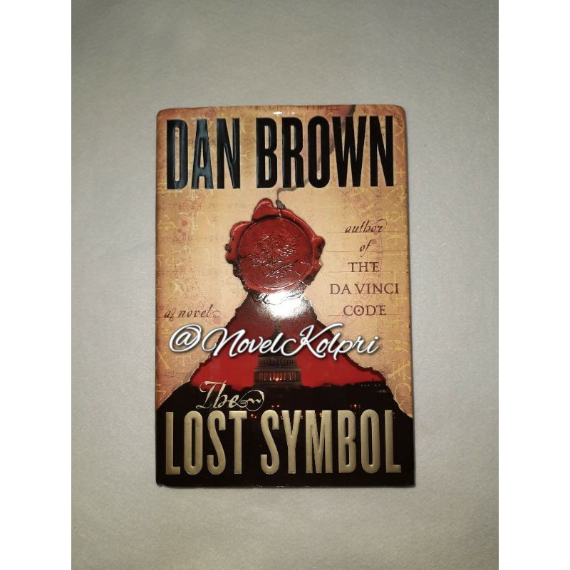 English : The Lost Symbol - Dan Brown