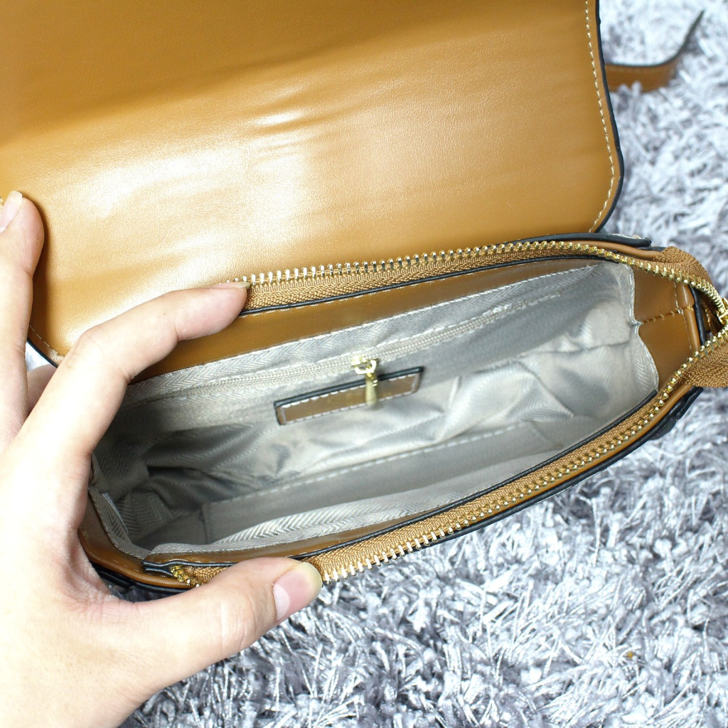 T*ry Burch Miller Crossbody 8316 (Free Dust bag+Bubble Wrap)