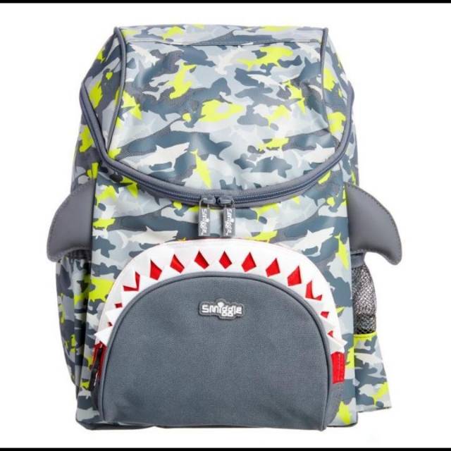 Backpack Shark & Rainbow by Smiggle