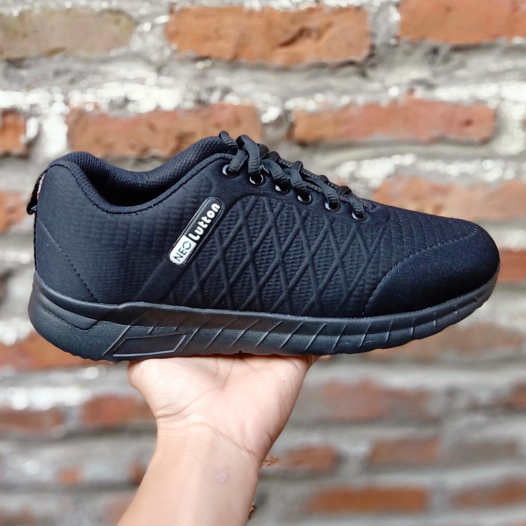 LUTTON - SEPATU SNEAAKERS NEO LUTTON HITAM POLOS / SEPATU SNEAKER TERLARIS TERBARU