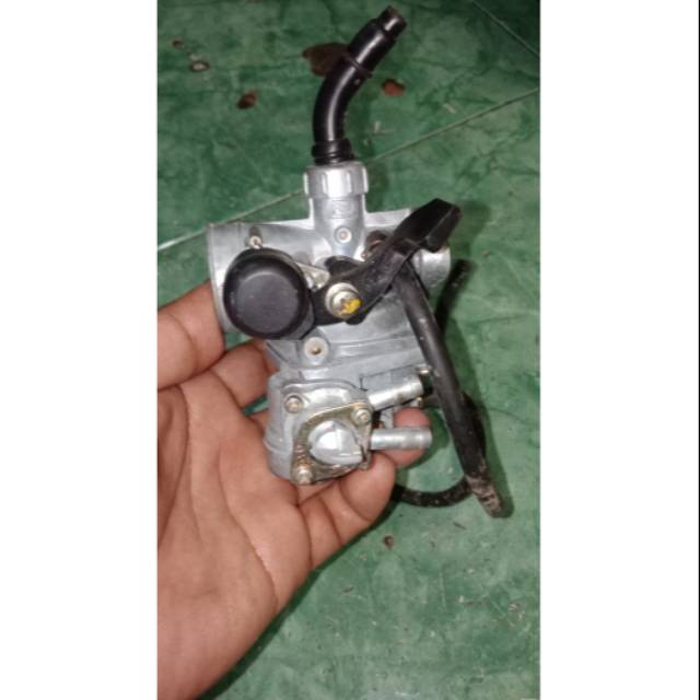 Karburator honda c70