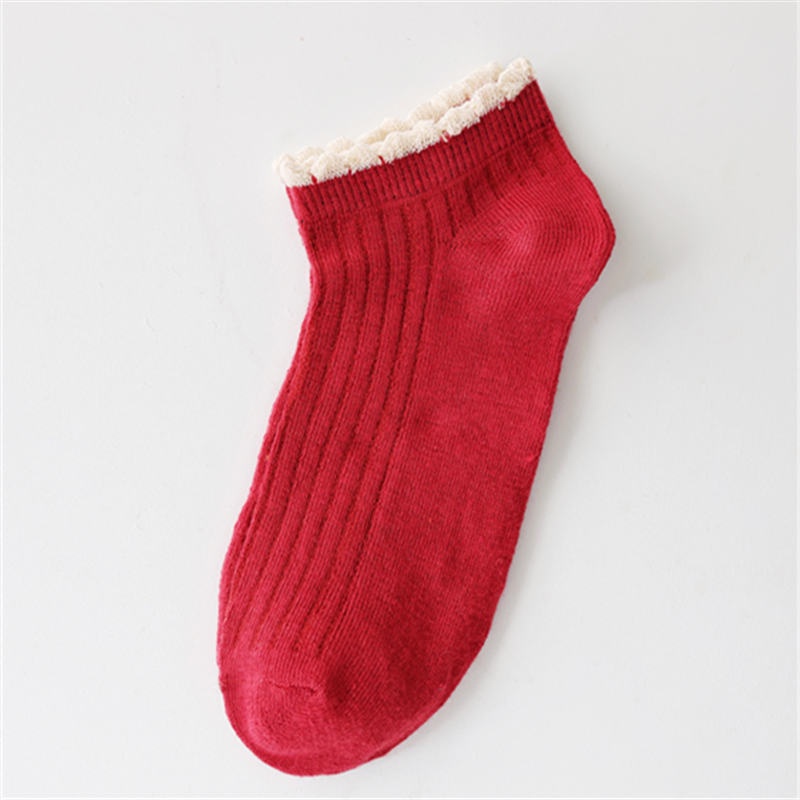 [COD] Kaos Kaki Wanita Import Motif Garis Renda Kaos Kaki Polos Cantik dengan Aksen Renda Ala Korea Kaos Kaki Semata kaki Ankle Shock-Merah garis