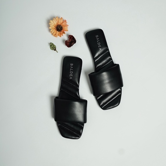 Classy Sandals Flat Wanita