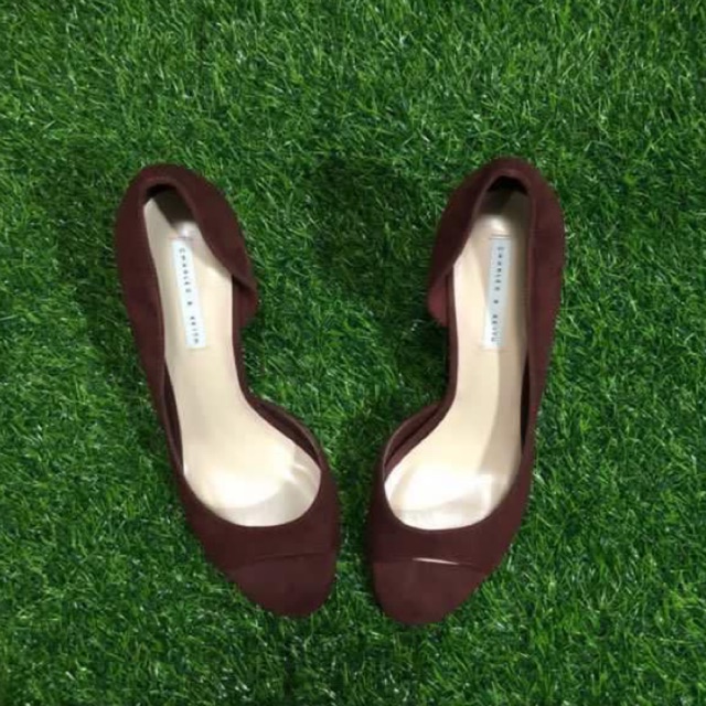 ORIGINAL charles n' keith heels