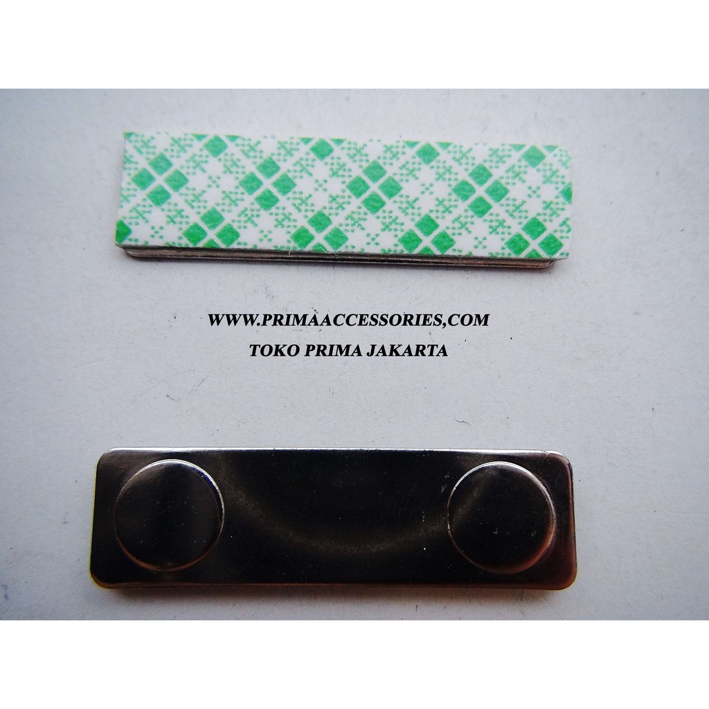 

Magnet Nama Dada Persegi Nickel + lem