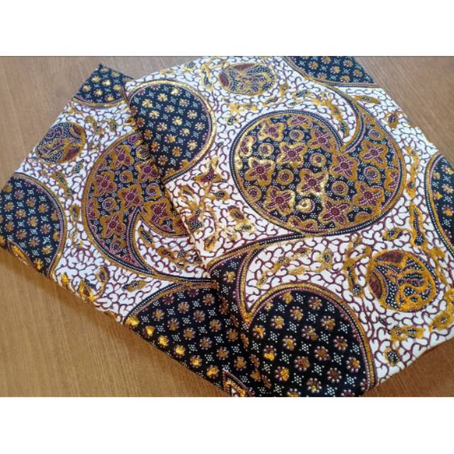 JARIK SEWEK PENGANTIN PRADA EMAS