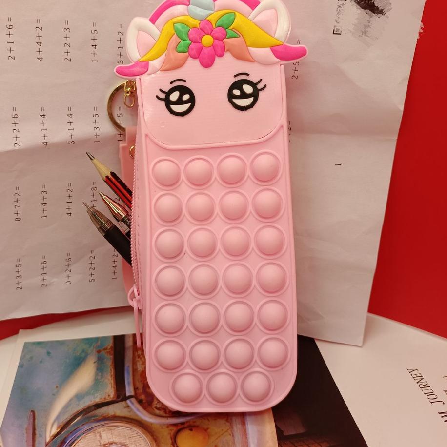 

Terlaku.! Kotak Pensil Pop It Unicorn Fashion Termurah