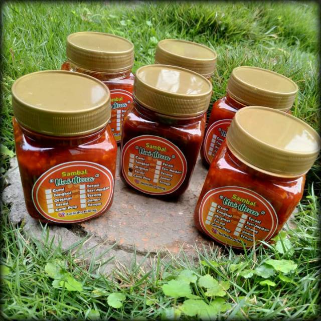 

Sambal Homemade Umi Mecca Sambal Hits. 1KG = 4 Botol