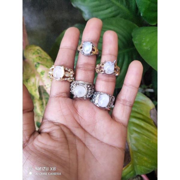 batu akik biduri Bulan