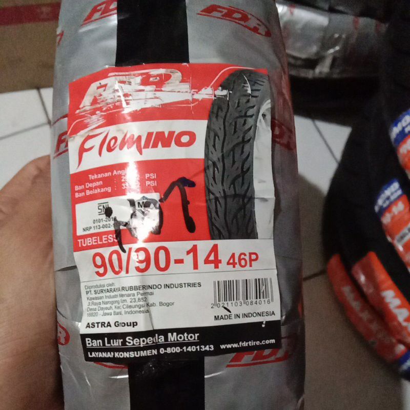 BAN LUAR BELAKANG HONDA VARIO 125 VARIO 90 90 14 TUBLES TIBELES