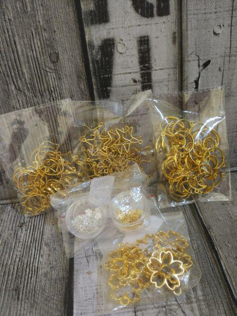 Inf Inf ✿ 90pcs Bingkai Bezel Bahan Resin Bentuk Bulan Bintang Untuk Membuat Perhiasan